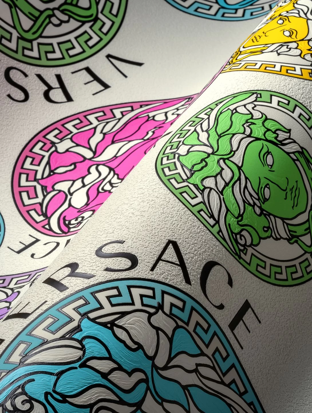 Versace Tapete Medusa Bunt 4 Versace Tapete Medusa Bunt – Bild 4